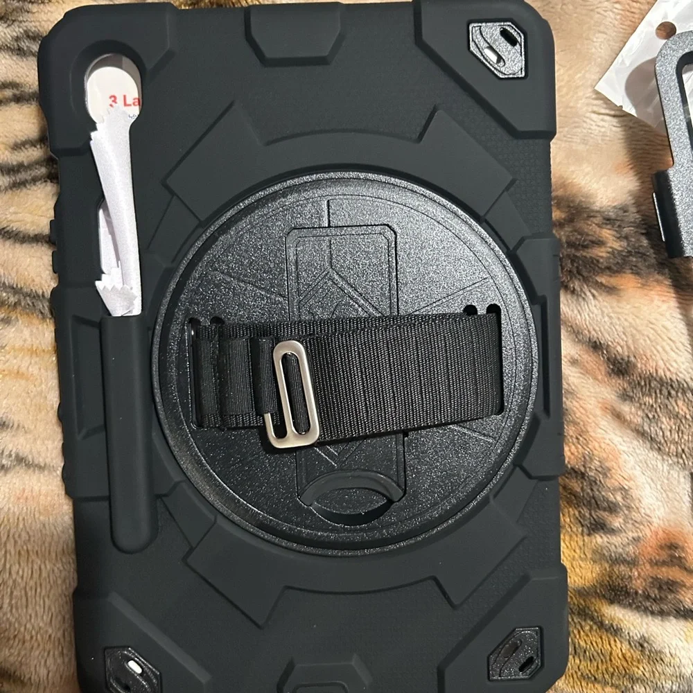 Samsung Black Protective Tablet Case with Hand Strap